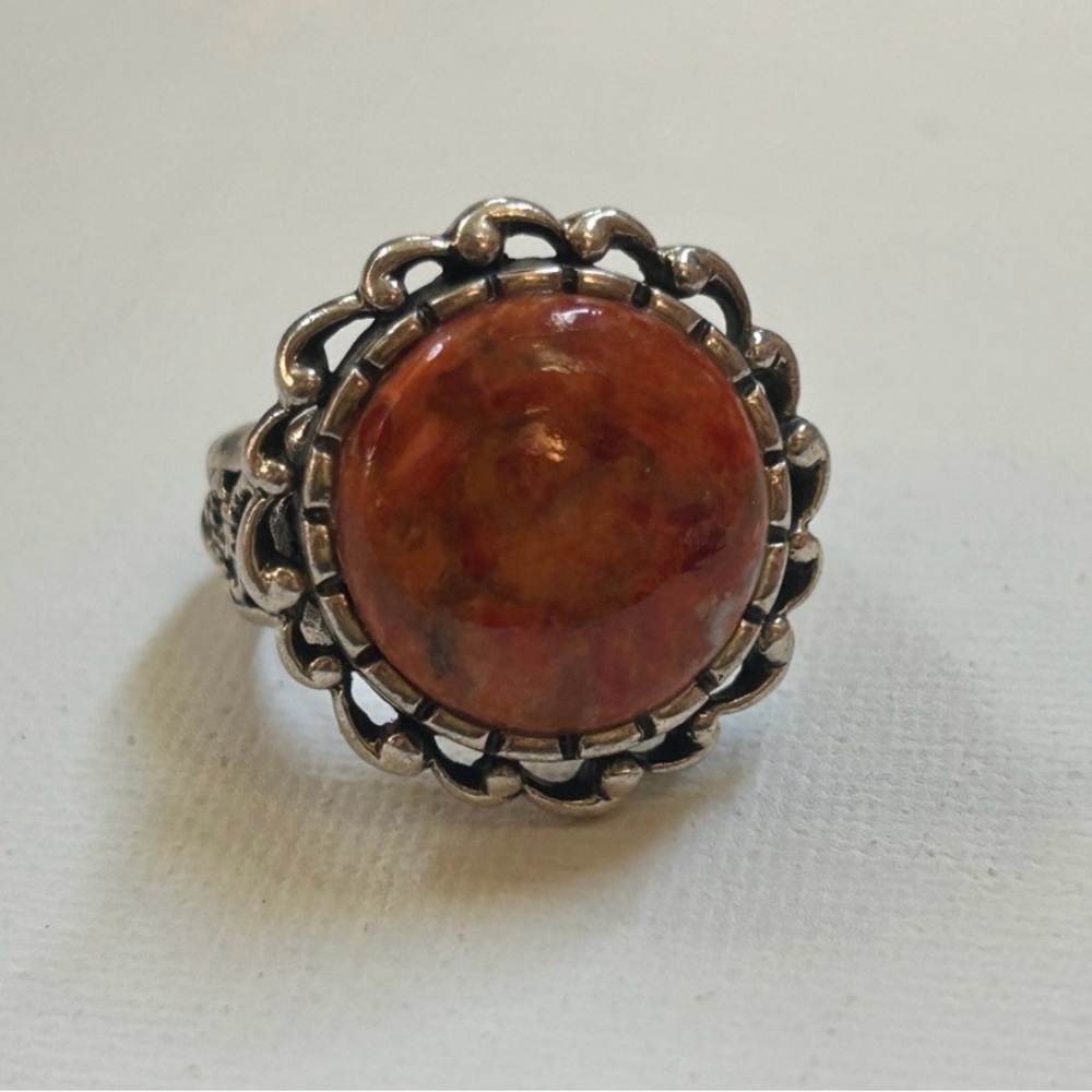 Sterling Silver Ring - Size 7 - Spiny Oyster Shell